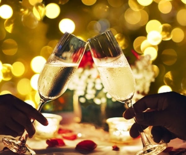 「渋谷ピカリエ」は、貸切に特化したおしゃれ居酒屋です!
20人・30人・40人の結婚式二次会貸切はお任せください!
