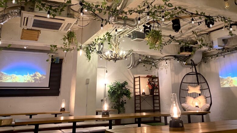 「渋谷ピカリエ」では、ハロウィン貸切に嬉しい無料特典も多数ご用意しております!20人.30人.40人までご利用可能です!
渋谷駅チカのお洒落居酒屋!
大人数での貸切におすすめ!