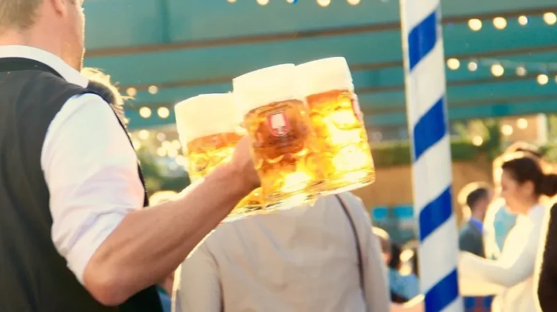 【渋谷】結婚式二次会にオススメ！全席ソファのラグジュアリー居酒屋で貸切パーティー